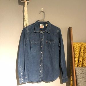 Levi’s Denim Jean Button Up